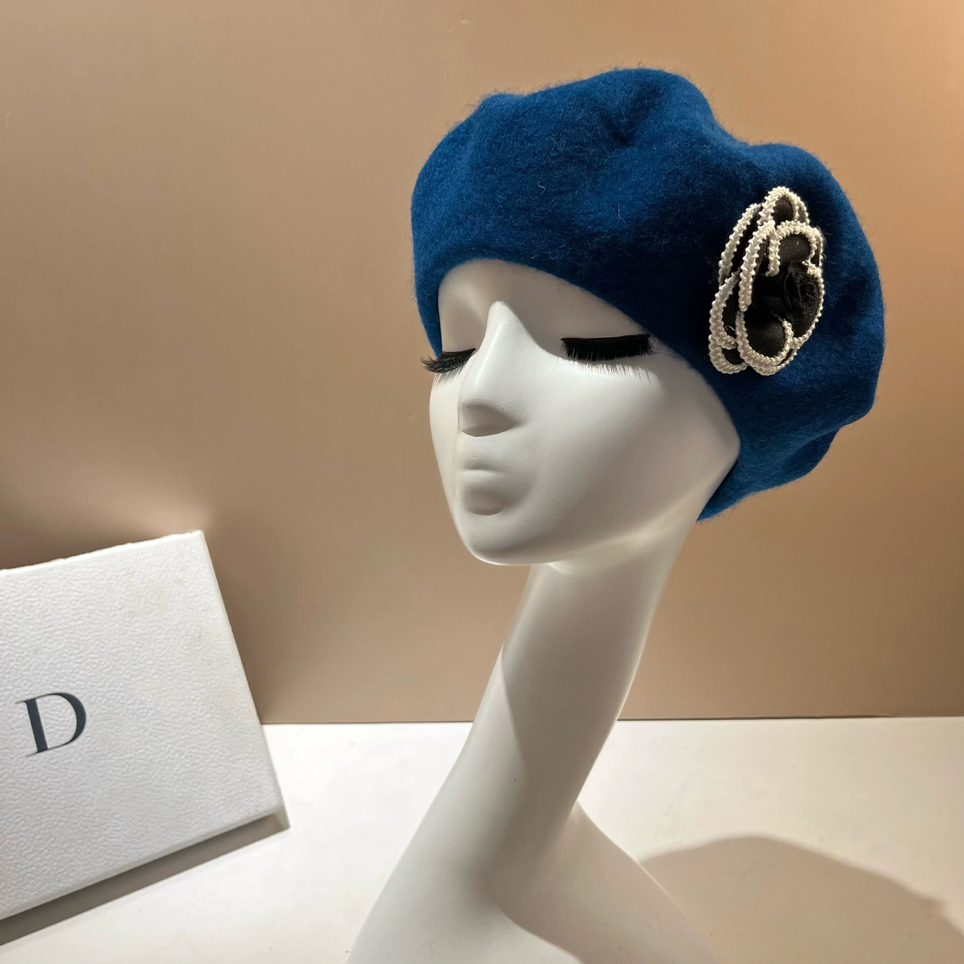 Camellia accessories 2025 autu – Beret French Wool Bewertung und Preis